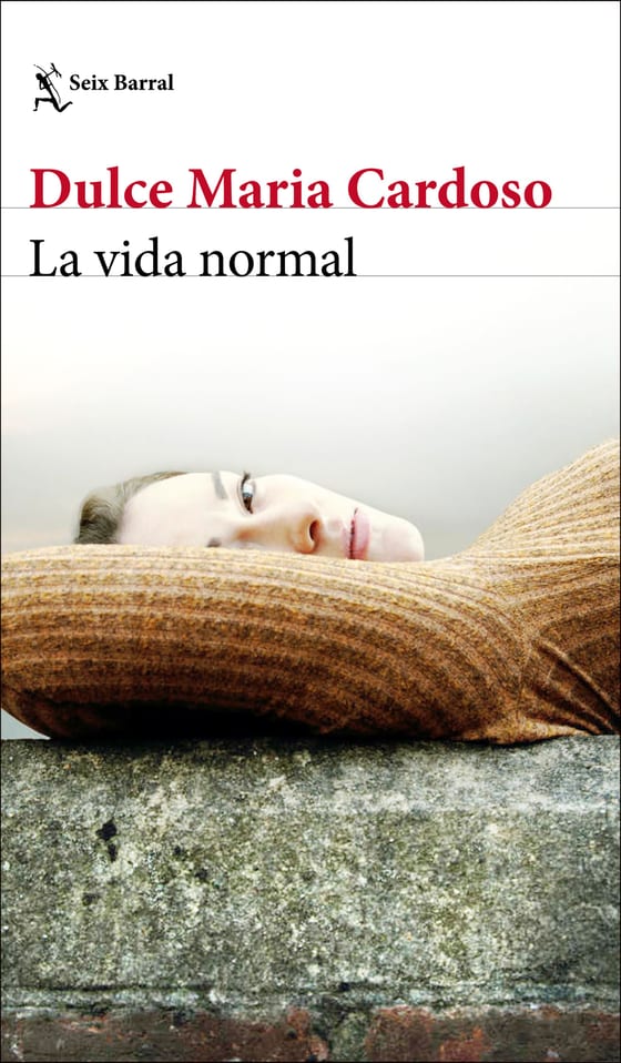Portada de La vida normal, de Dulce María Cardoso