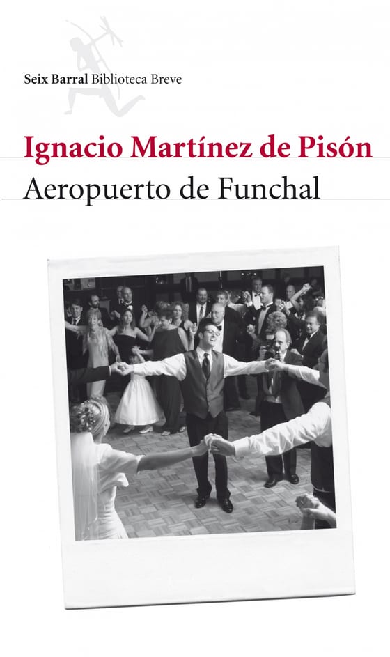 Portada de Aeropuerto de Funchal, de Ignacio Martínez de Pisón