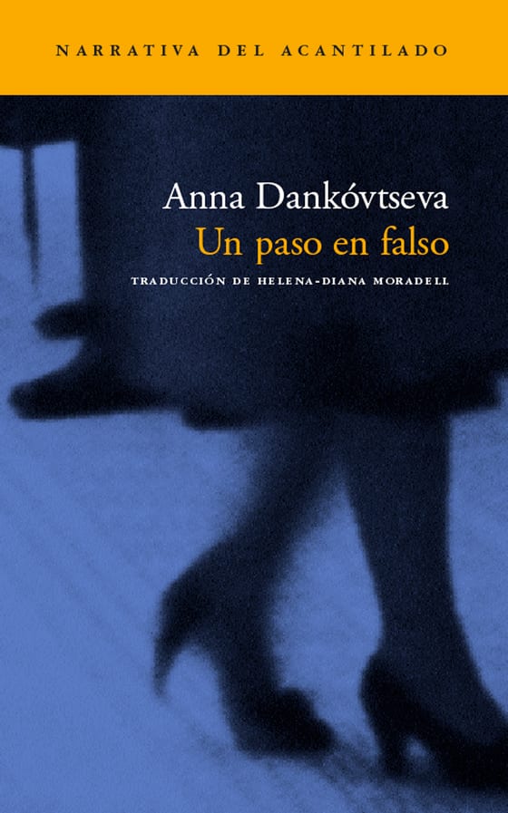 Coberta de Un paso en falso, de Anna Dankóvtseva