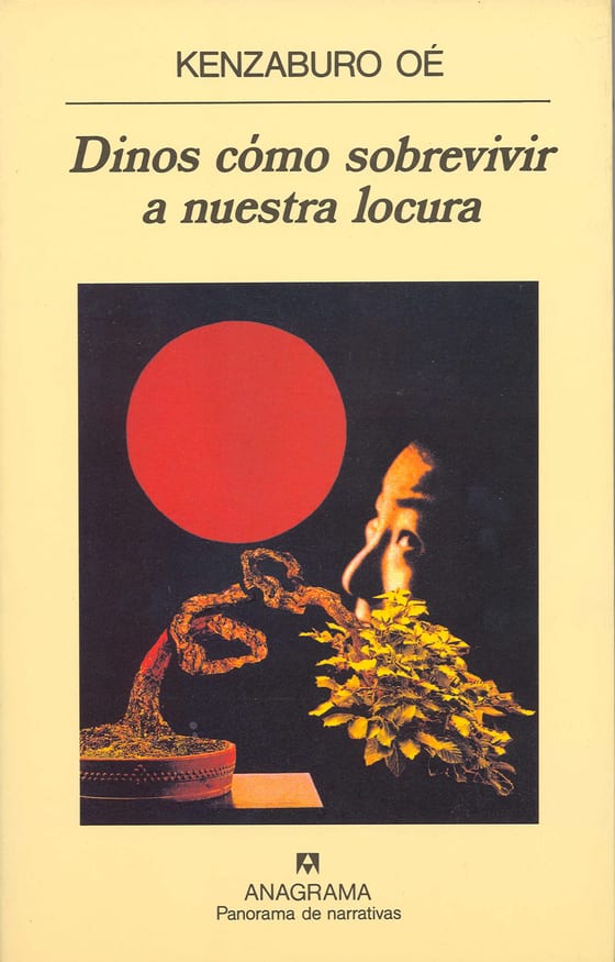 Coberta de Dinos cómo sobrevivir a nuestra locura, de Kenzaburo Oe